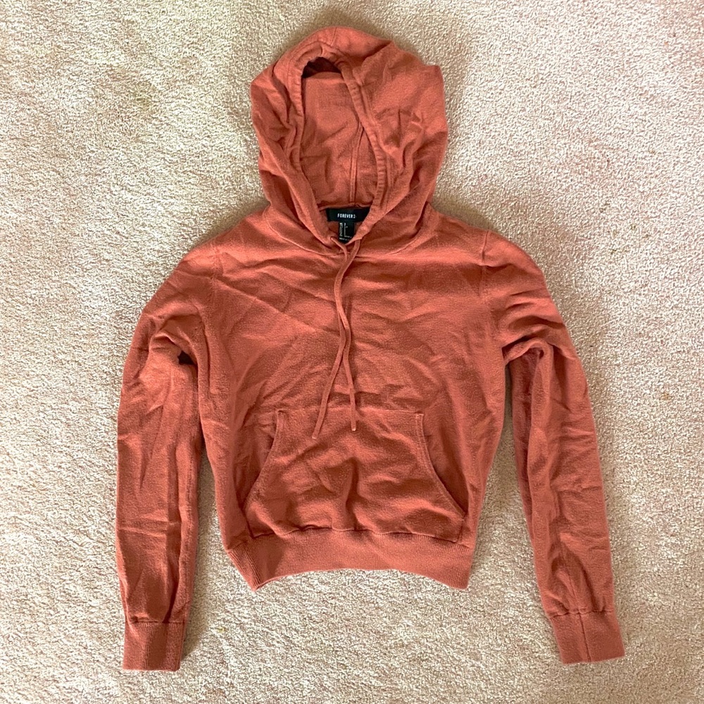 Cropped pink sweater hoodie